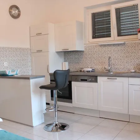 Apartman Emma *