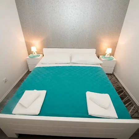 Apartment Emma *